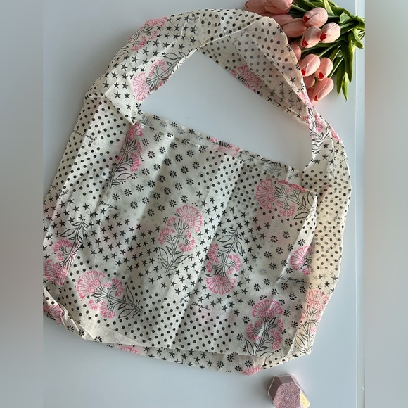 Free People Handbags - Free people light weight reusable shopping tote bag